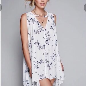 Free People Snap Out of It Floral Print Mini Flare Swing Dress Sz XSmall White